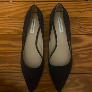 Saks Fifth Avenue Navy Blue Suede Pointed Toe Heels Size 9